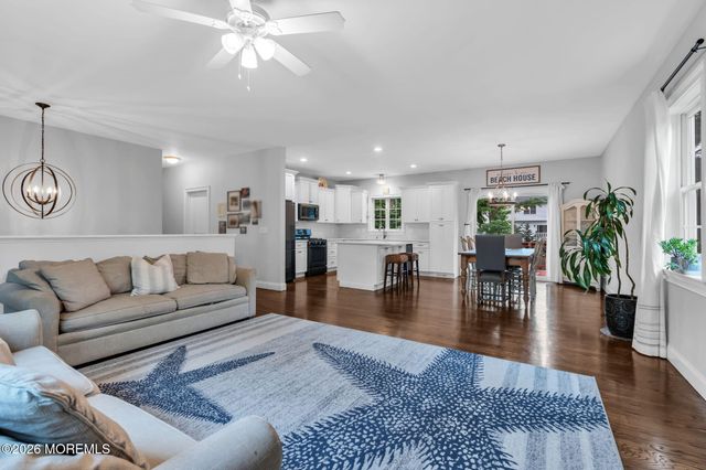 127 Oakland Avenue, Atlantic Highlands, NJ 07716