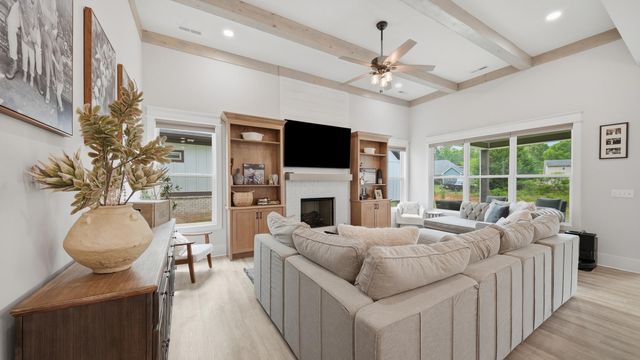 8189 Snowdrop Way, Ooltewah, TN 37363