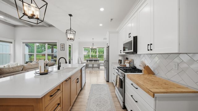8189 Snowdrop Way, Ooltewah, TN 37363