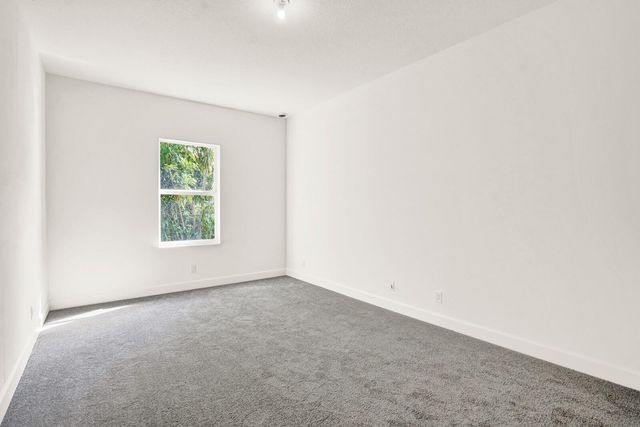 7874 Griswold Street, Lantana, FL 33462