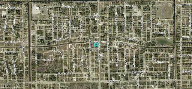 750 Eisenhower BLVD, Lehigh Acres, FL 33974