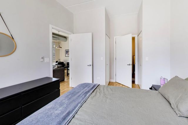 650 W WAYMAN Street 404C, Chicago, IL 60661