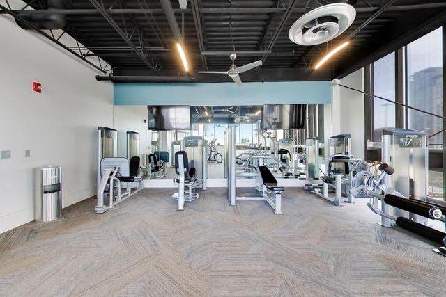 650 W WAYMAN Street 404C, Chicago, IL 60661