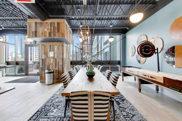 650 W WAYMAN Street 404C, Chicago, IL 60661