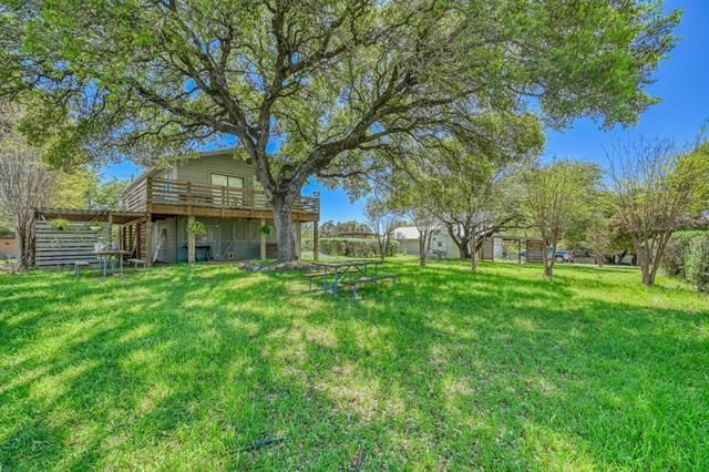 122 Ridge DR, Spicewood, TX 78669