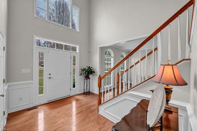 9359 Stonehouse GLN, Toano, VA 23168