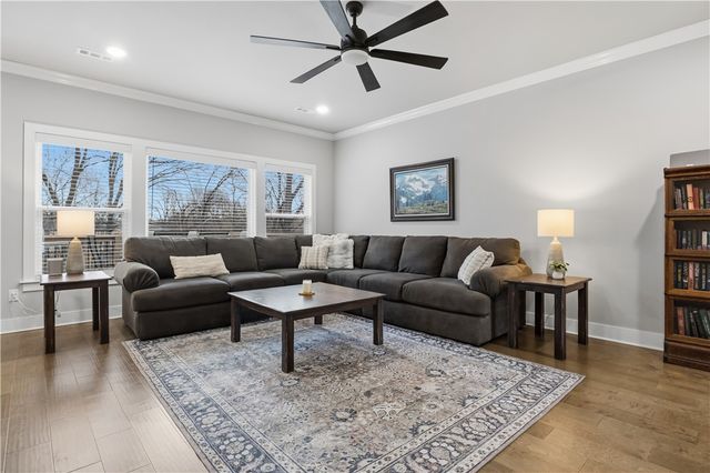 3 Coldstream Place, Bella Vista, AR 72715