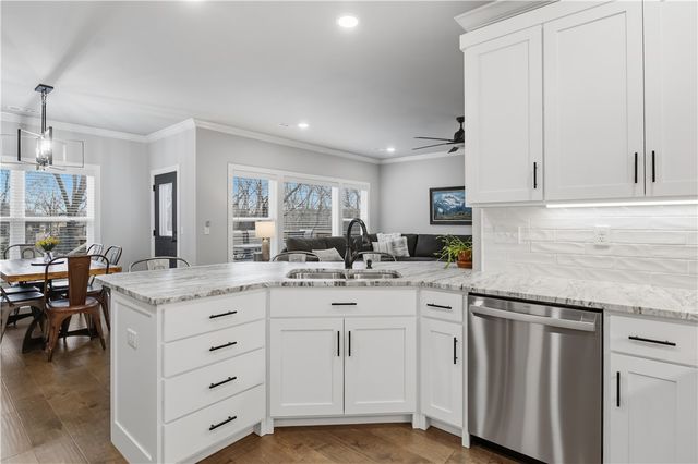 3 Coldstream Place, Bella Vista, AR 72715