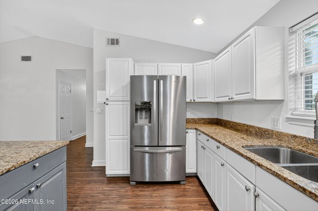 13046 TWIN PINES Circle S, Jacksonville, FL 32246