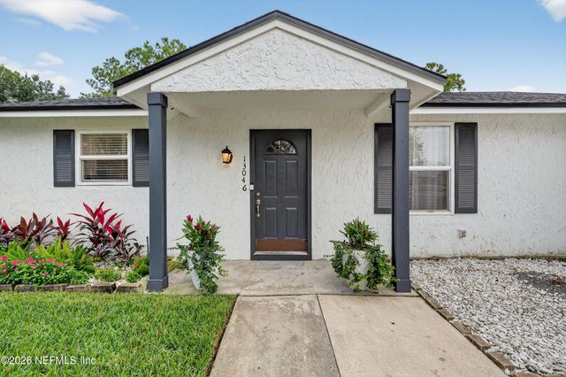 13046 TWIN PINES Circle S, Jacksonville, FL 32246