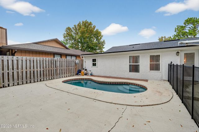 13046 TWIN PINES Circle S, Jacksonville, FL 32246