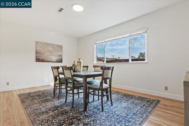 407 407 Roanoke Dr, Martinez, CA 94553