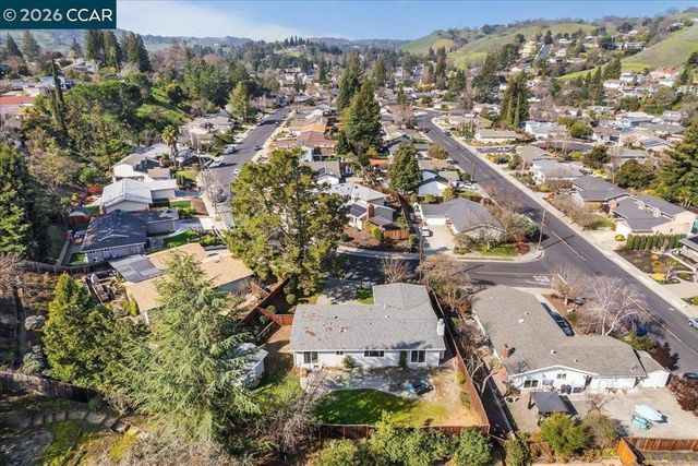 407 407 Roanoke Dr, Martinez, CA 94553