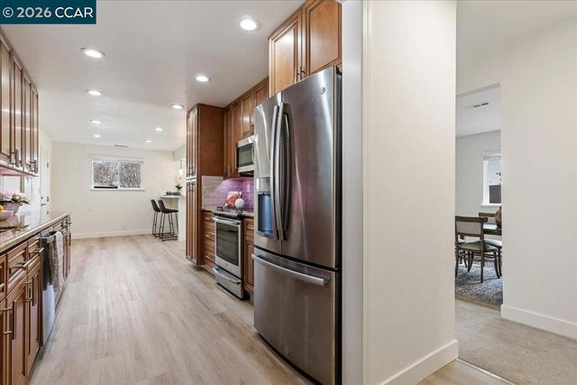 407 407 Roanoke Dr, Martinez, CA 94553