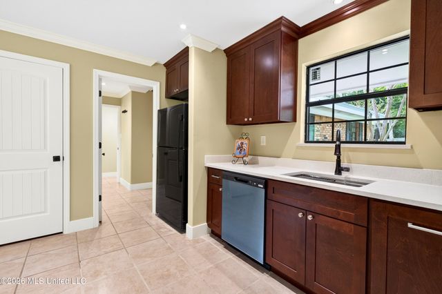 3000 55th Avenue, Gulfport, MS 39501