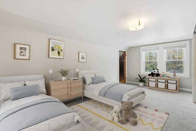 300 W. Main Street, Hopkinton, MA 01748