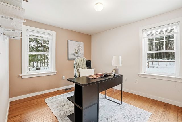 300 W. Main Street, Hopkinton, MA 01748