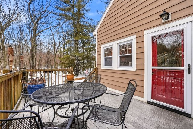 300 W. Main Street, Hopkinton, MA 01748