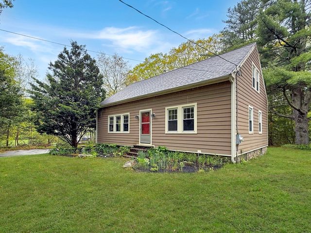 300 W. Main Street, Hopkinton, MA 01748