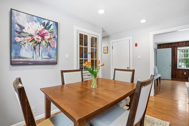 300 W. Main Street, Hopkinton, MA 01748