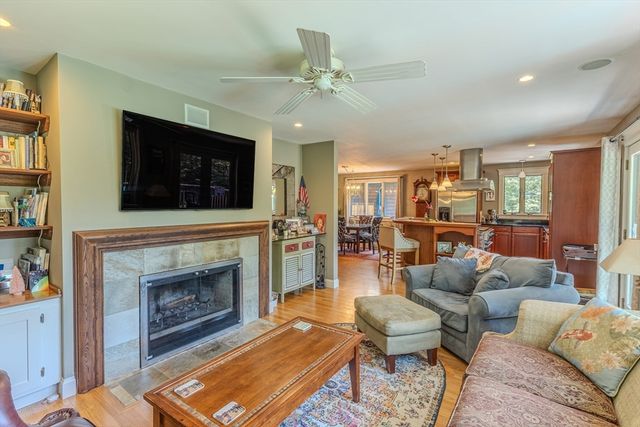 127 Preservation, Tiverton, RI 02878