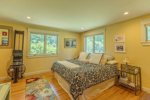 127 Preservation, Tiverton, RI 02878