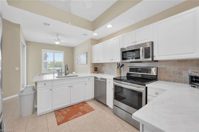 3365 Grand Cypress DR 202, Naples, FL 34119
