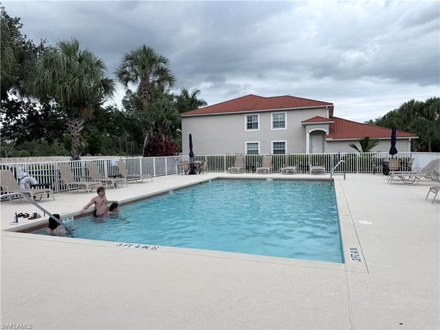 3365 Grand Cypress DR 202, Naples, FL 34119