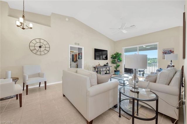 3365 Grand Cypress DR 202, Naples, FL 34119
