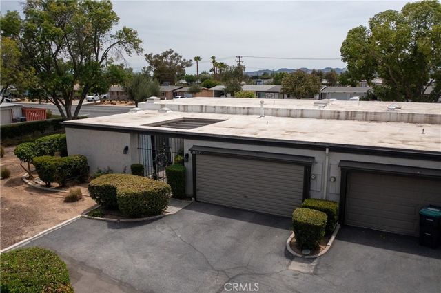 28317 Paseo Grande, Sun City, CA 92586
