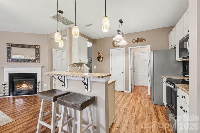 12058 Stratfield Place Circle, Pineville, NC 28134