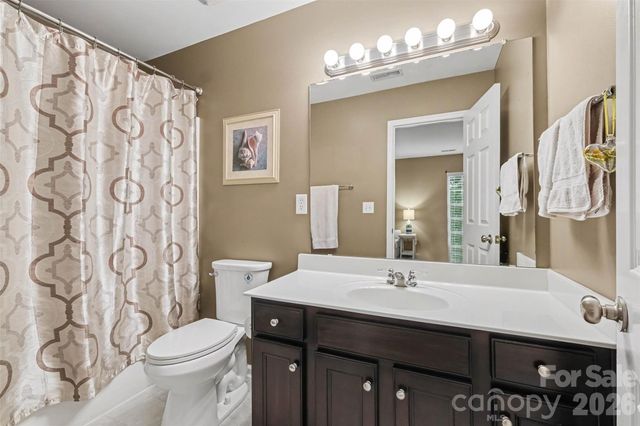12058 Stratfield Place Circle, Pineville, NC 28134