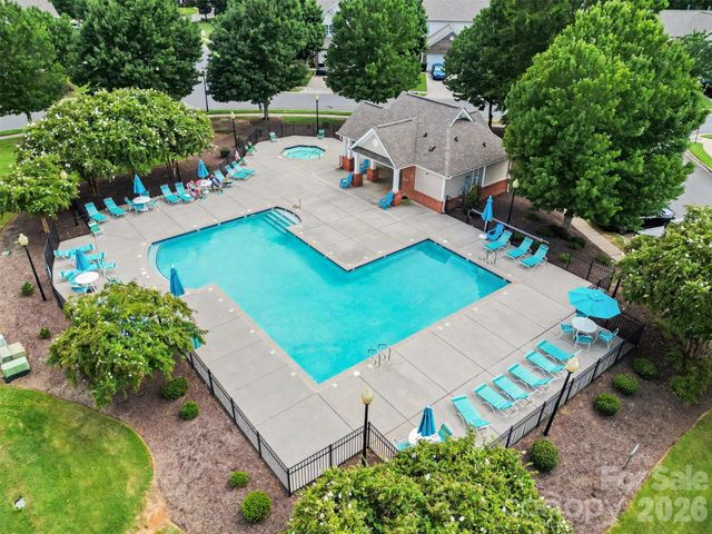 12058 Stratfield Place Circle, Pineville, NC 28134