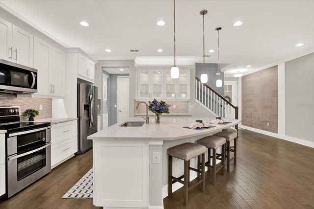 2005 PALM KEY AVENUE, Oldsmar, FL 34677