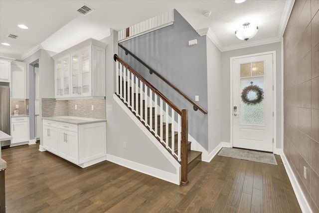 2005 PALM KEY AVENUE, Oldsmar, FL 34677