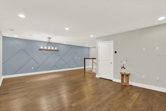 2005 PALM KEY AVENUE, Oldsmar, FL 34677