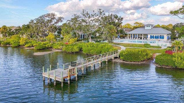 2005 PALM KEY AVENUE, Oldsmar, FL 34677