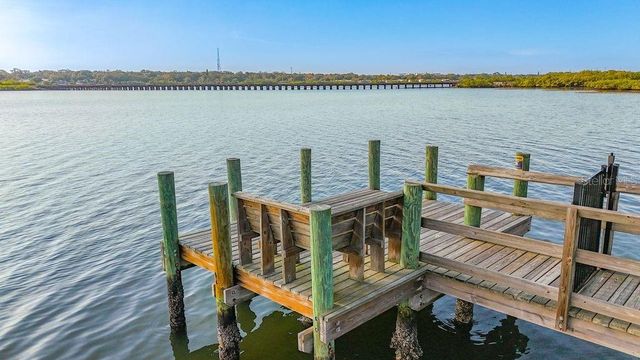 2005 PALM KEY AVENUE, Oldsmar, FL 34677