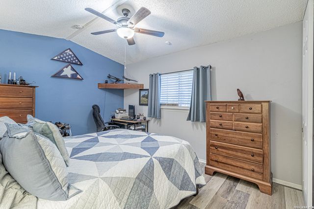 9606 SUGARLOAF DR, San Antonio, TX 78245