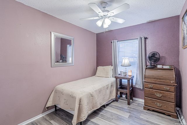 9606 SUGARLOAF DR, San Antonio, TX 78245