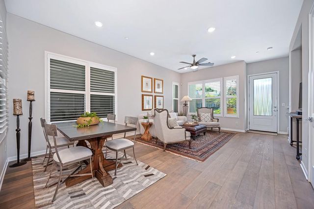 9 Fischbacher St, Sacramento, CA 95816