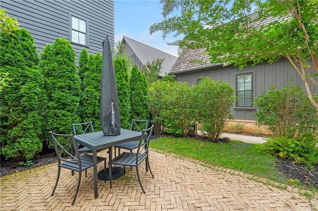 11277 Serenbe Lane, Chattahoochee Hills, GA 30268