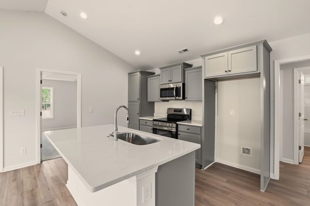 54 Bennington Ct, Georgetown, SC 29440