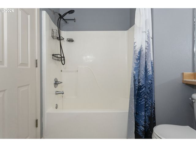 13682 Sw HALL Blvd 3, Portland, OR 97223