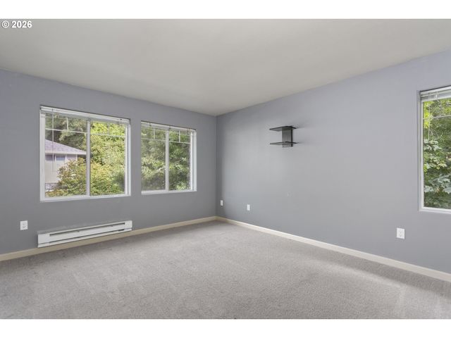 13682 Sw HALL Blvd 3, Portland, OR 97223