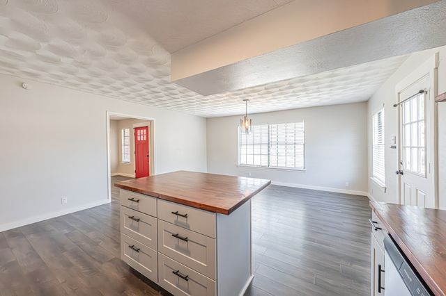 10803 Lake Gardens Drive, Dallas, TX 75218