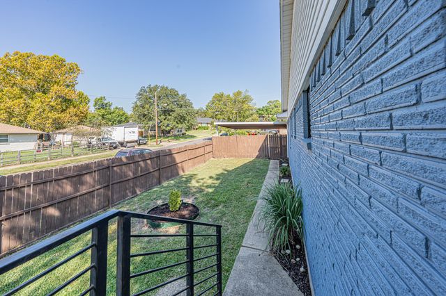 10803 Lake Gardens Drive, Dallas, TX 75218