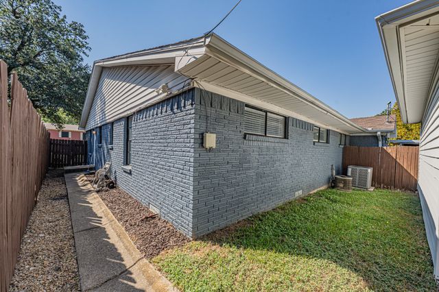 10803 Lake Gardens Drive, Dallas, TX 75218