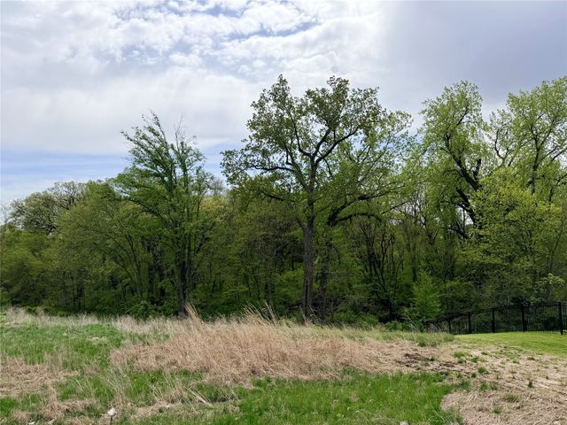 900 Harrington Way, Waukee, IA 50263