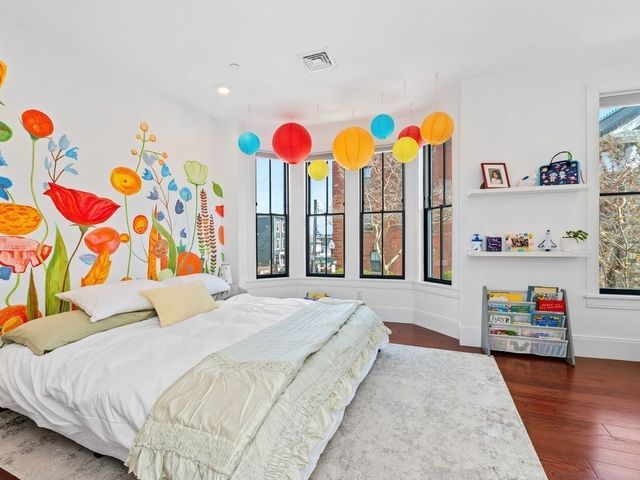 324 Bunker Hill Street 201, Boston, MA 02129